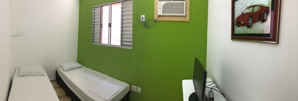 Hostel Santos